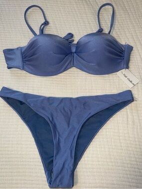 NWT Women’s Bikini Set